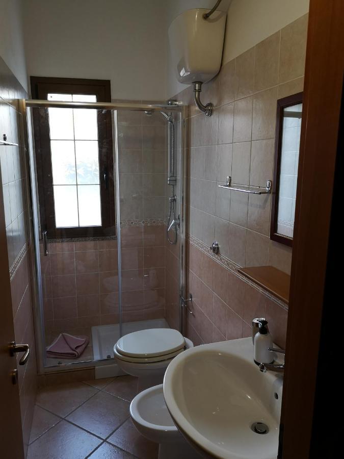 Casa Vacanze Rose E Fiori Sardegna サン・ヴィート エクステリア 写真